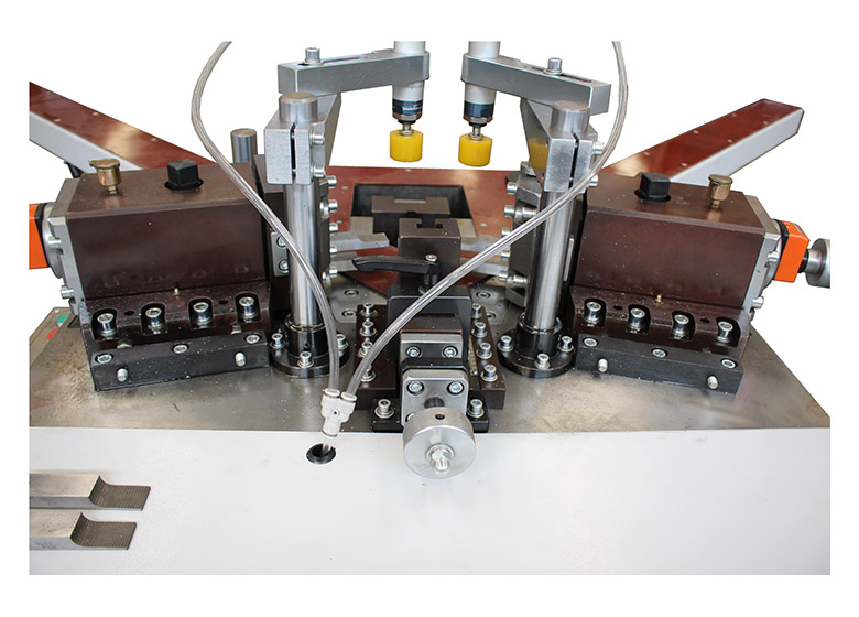 Aluminum Door & Window Heavy Duty Crimping Machine