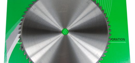 What is the best saw blade to cut aluminum?